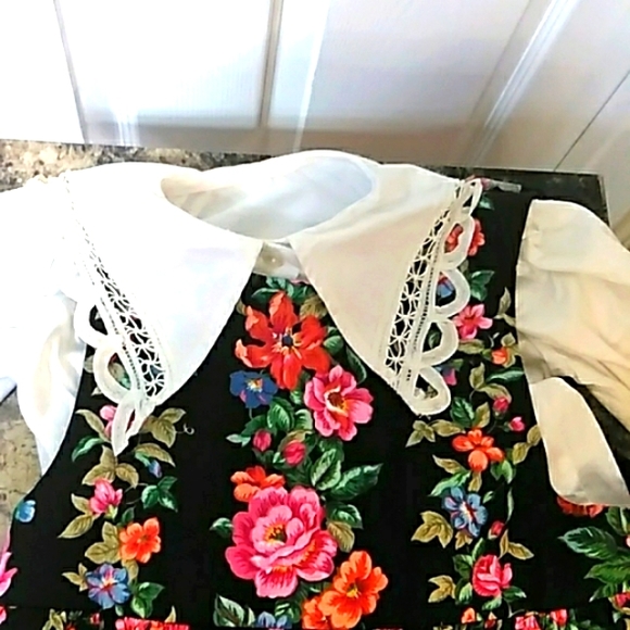 Rare Editions girls size floral 4 dress with battenburg lace detail top (set). - Picture 3 of 8